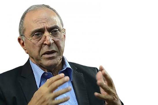 Fallece Guillermo Caram Herrera, exgobernador del Banco Central

larepublicapost.com/fallece-guille…

#larepublicapost #fallecimiento #guillermocaram #bancocentral #prsc