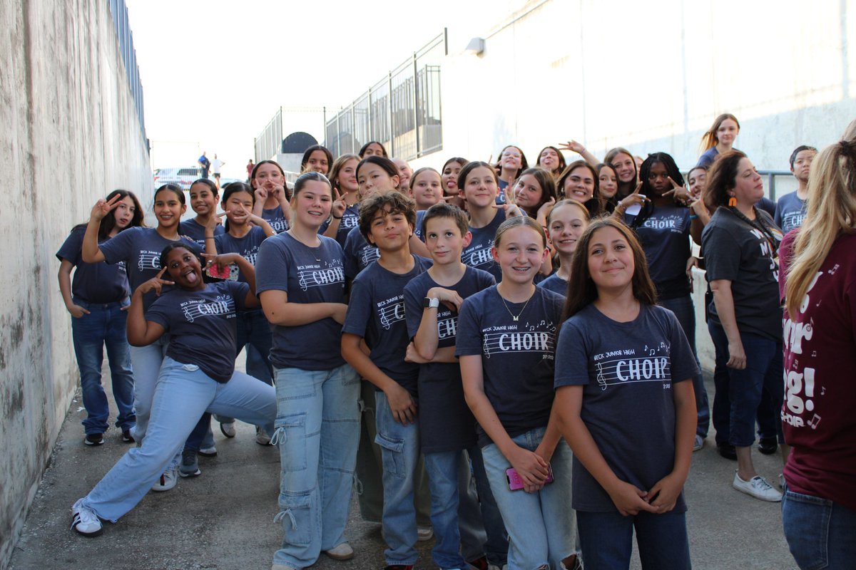 Our BJH Choir performed at Legacy Stadium last week for the CRHS football game against Katy HS🏈🎶 <a href="/katyisd/">Katy ISD</a> #BestofBeck