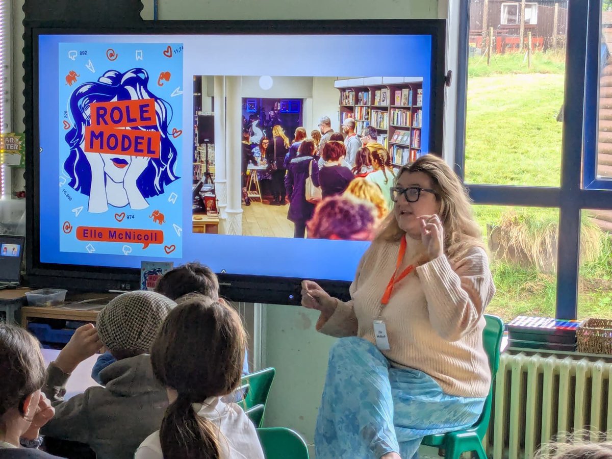 islaybookfest's tweet photo. Islay Book Festival would like to say a big thank you to @FlyLoganair who kindly provided complimentary flights to some of our wonderful guest authors. ✈️

Thank you for helping us make #IBF25 happen, and for transporting our authors safely and in style. 🛫 https://t.co/MZqk23lhyu