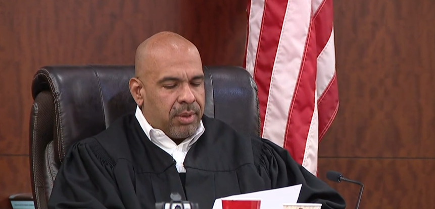 We’re back in court for the punishment phase of the Tony Earls trial. Judge Danilo Lacayo will read the charges, then both sides give closing arguments. The jury will decide his sentence for manslaughter in Arlene Alvarez’s death where he faces up to 20 years. <a href="/KHOU/">KHOU 11 News Houston</a>