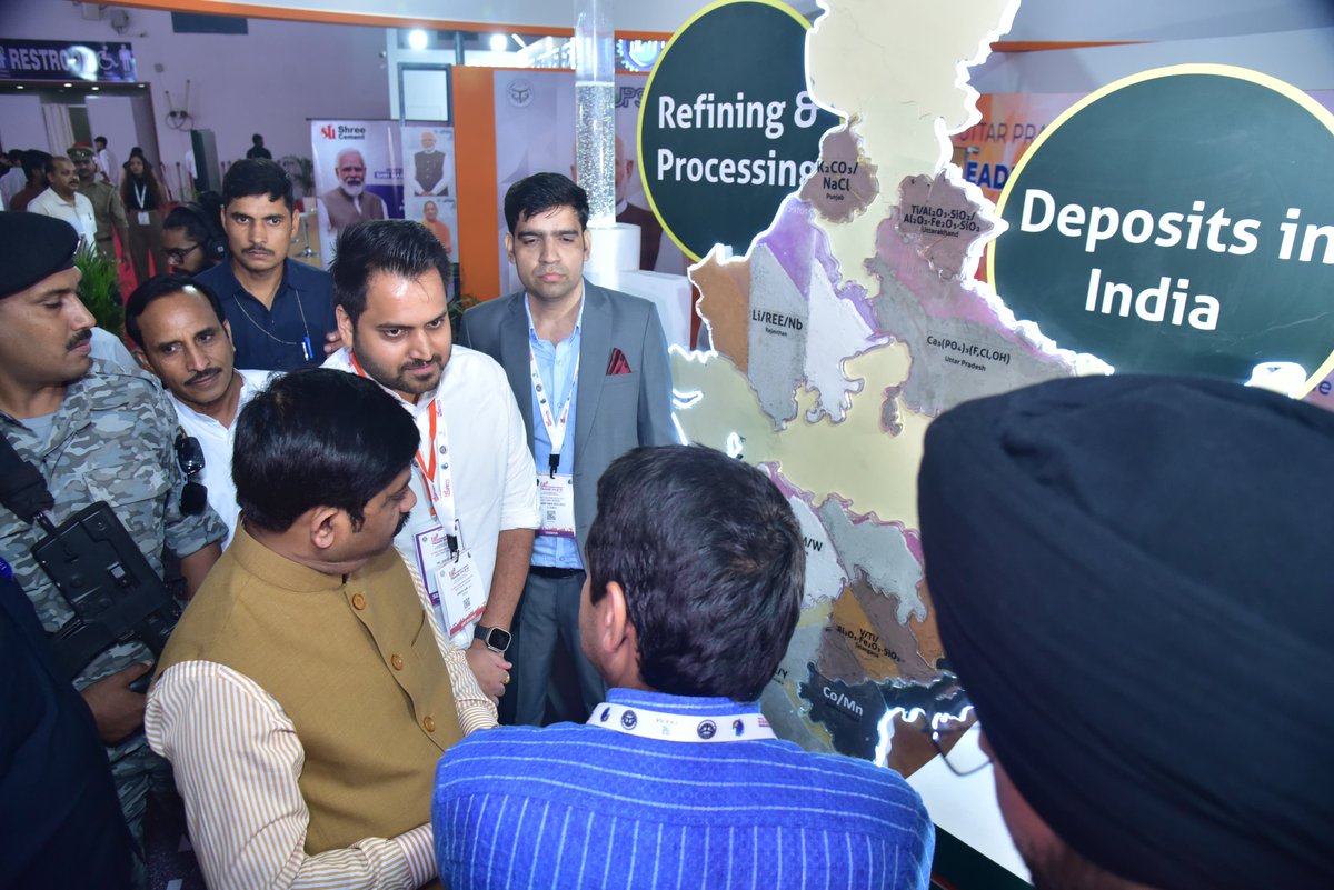 NandiGuptaBJP's tweet image. इण्डिया एक्सपो सेंटर एंड मार्ट में आज से आयोजित पांच दिवसीय &apos;UP International Trade Show-3.0&apos; के शुभारम्भ अवसर पर आज उत्तर प्रदेश राज्य औद्योगिक विकास प्राधिकरण (यूपीसीडा) के स्टॉल का निरीक्षण किया।
यूपीसीडा प्रदेश के औद्योगिक विकास में महत्वपूर्ण भूमिका निभा रहा है। प्रदेश के…