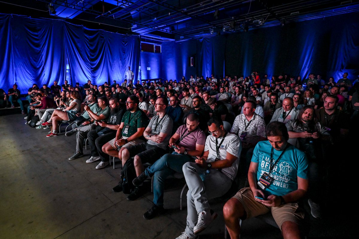 what_the_stack's tweet image. Over 750+ attendees joined us this year – far beyond our expectations – to experience:
✨ 30 inspiring speakers from across Europe
✨ 4 stages packed with tech & ideas
✨ A game corner full of fun & connections
✨ 1 week of pre-conference workshops
💜 Thank you to everyone!