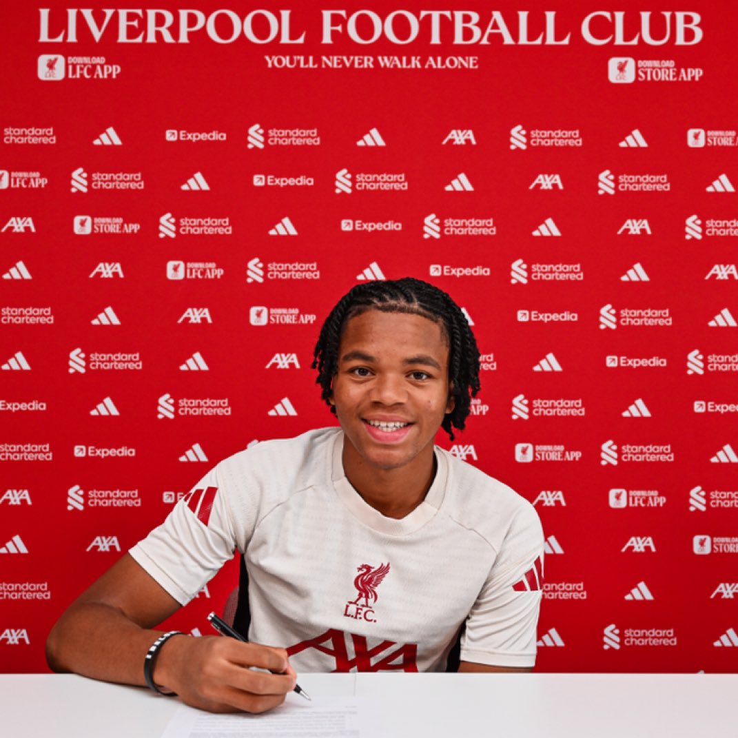 🚨🔴 BREAKING: Rio Ngumoha has signed his first professional contract at Liverpool. ✍️

3 year deal to June 2028. 🔐 #LFC #Liverpool #LiverpoolFC