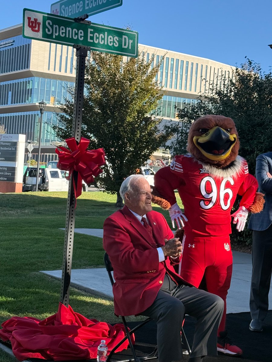 Unveiling Spence Eccles Drive! Honoring the man who has done so much for the U! <a href="/UUtah/">University of Utah</a> <a href="/UofUHealth/">University of Utah Health</a>