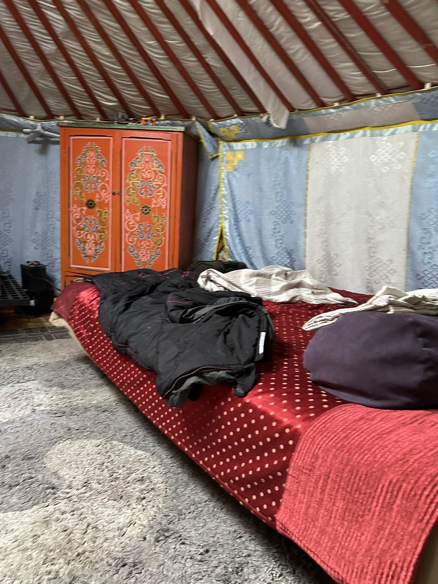JuanSanchez0x0's tweet image. We’re staying on a traditional Mongolian nomad home called a “ger”. Small, cozy, and you burn literal cow shit for warmth.