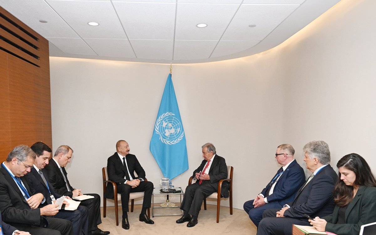 President Ilham Aliyev met with UN Secretary-General António Guterres.

president.az/en/articles/vi…