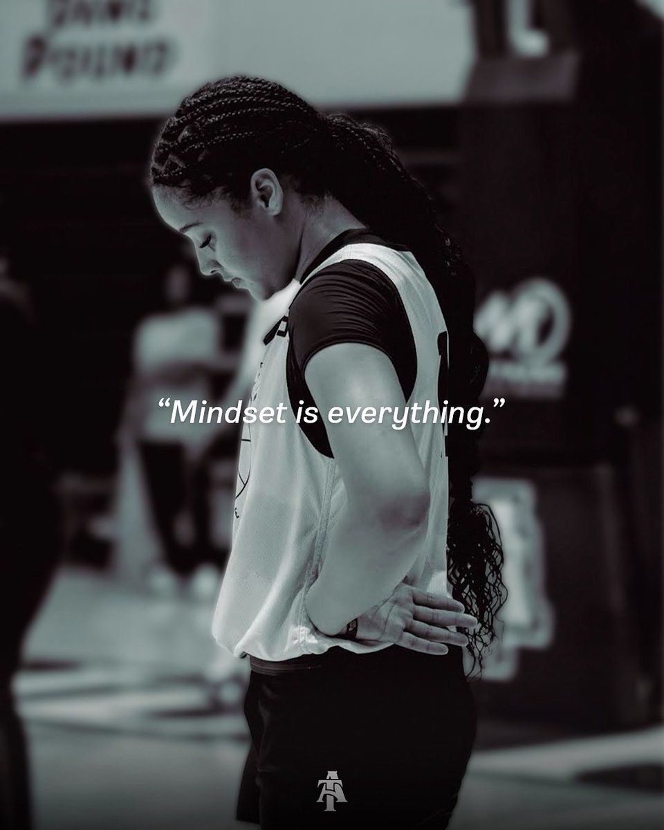 Lady Aggie Ball tweet media