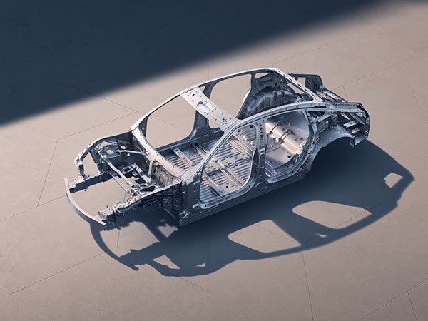 linconbravos's tweet image. Luxury meets the open road at sunset.