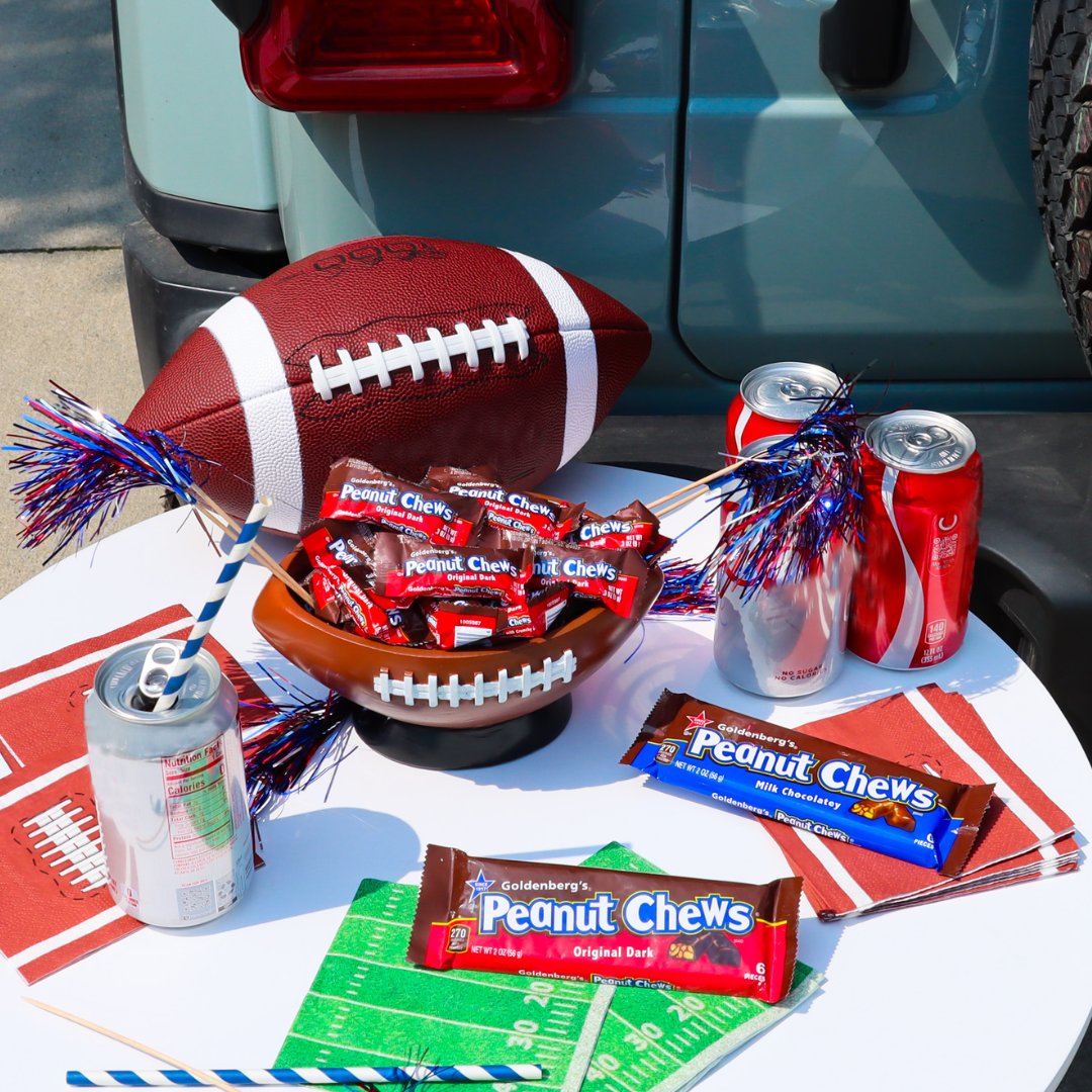 PeanutChews's tweet photo. Game day fuel = Peanut Chews! 🥜 https://t.co/RgPoBOYKxn