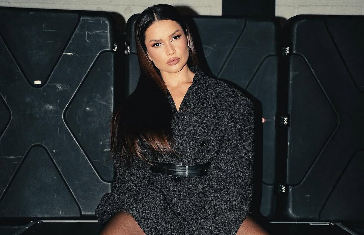 🚨 MUTIRÃO - BREAKTUDO
 
📌 Site: vote.breaktudoawards.com/vote/colaborac…

⚠️ A cada 10 votos no site, comente aqui um emoji, uma letra ou um número.

🎯 META: 500 comentários.