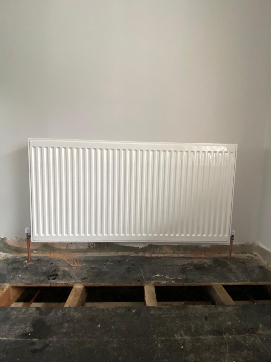markfrostpah's tweet image. New radiator✨ and pipework for our happy customer🙌 

Need a reliable heating, gas and plumbing company for your home or business? 🏡🏢 

Please get in touch👋 

#Heating #Plumbing #LocalPlumbers #RadiatorInstallation #HeatingUpgrade #Caterham #Whyteleafe #Purley #Sanderstead