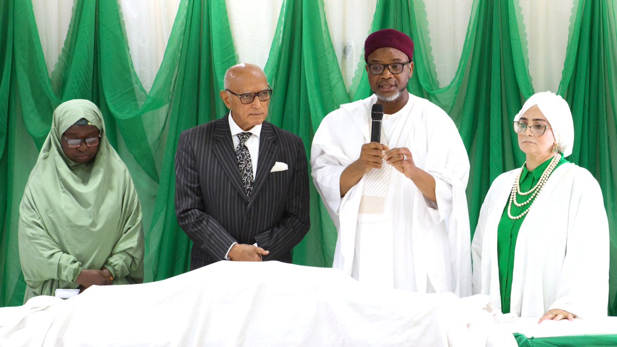 Official launch of three (3) manuals by dRPC in collaboration with other partners:
1) The Abridged Version of the Al-Azhar Guide on the Islamic Perspective of GBV;
2) The Hausa Translation of the Islamic Guide on GBV in Northern Nigeria; and
3) The Guidelines on the Islamic