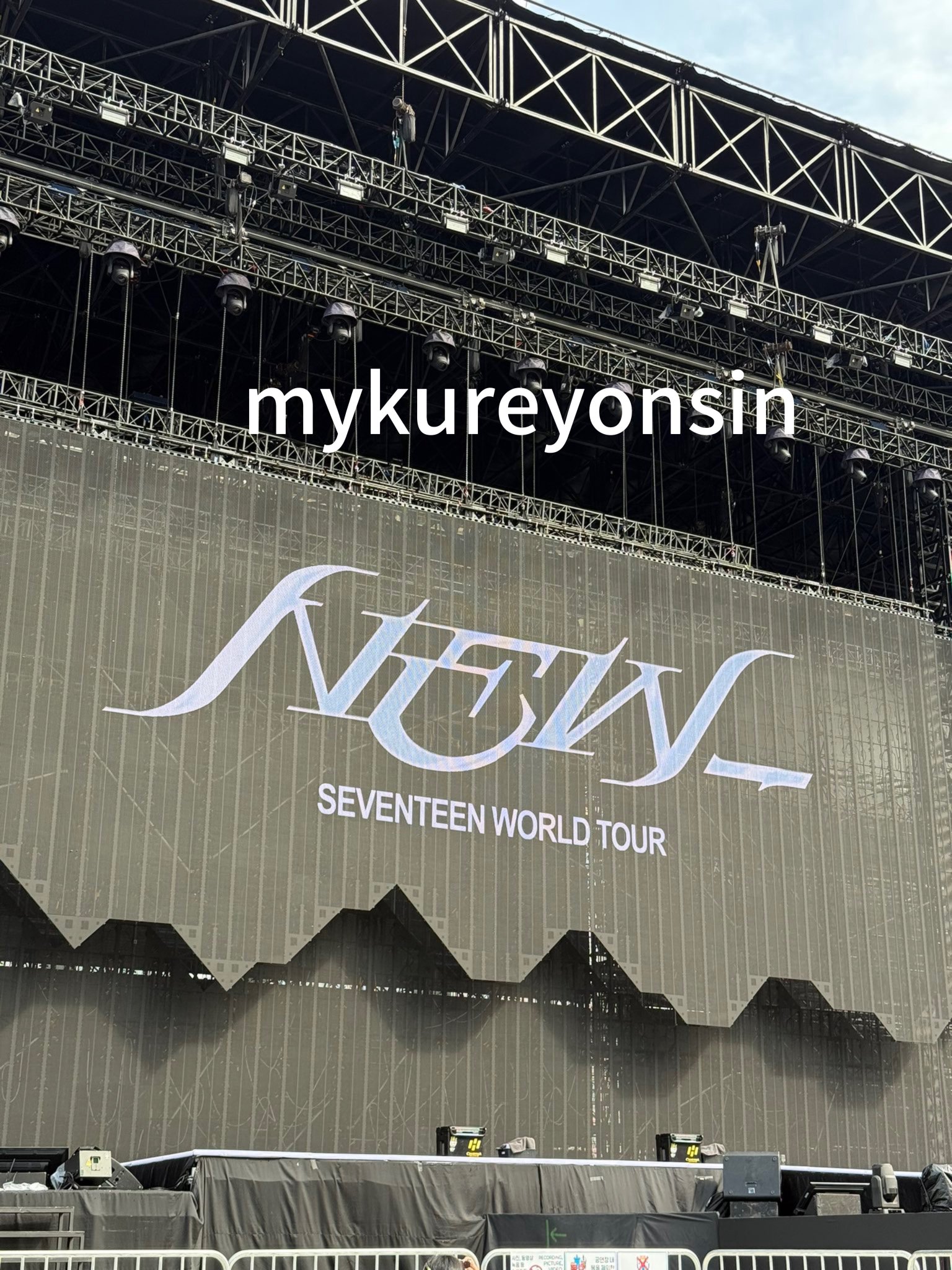 SEVENTEEN セブチ NEW_ IN INCHEON 仁川限定 323ddd87-c4a9-47f9-a027-
