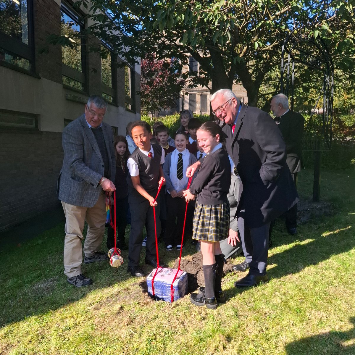 North Lanarkshire Libraries tweet media