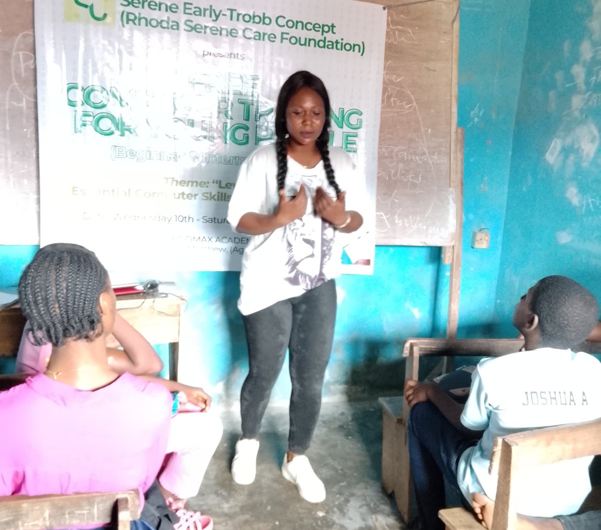 rhodasereneCFDN's tweet image. 1/3
#Suicide is the second leading cause of death among youth globally, but in #Nigeria it’s a silent crisis due to stigma, lack of services, and cultural taboo. Two weeks ago at the free #computertraining/ #digitalliteracy -
@UNICEF @NIMHgov @afspnational
