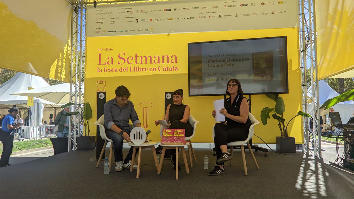 🎗️ El llaç groc va transcendir el simbolisme nacionalista tradicional per esdevenir una icona de la defensa dels drets civils i polítics?

<a href="/Mariona_Llado/">Mariona Lladonosa</a> i <a href="/Joana_Soto/">Joana Soto</a> presenten 'El color de la discòrdia' de la mà de <a href="/jordimunozm/">Jordi Muñoz</a> al matí d' <a href="/omnium/">Òmnium Cultural</a>