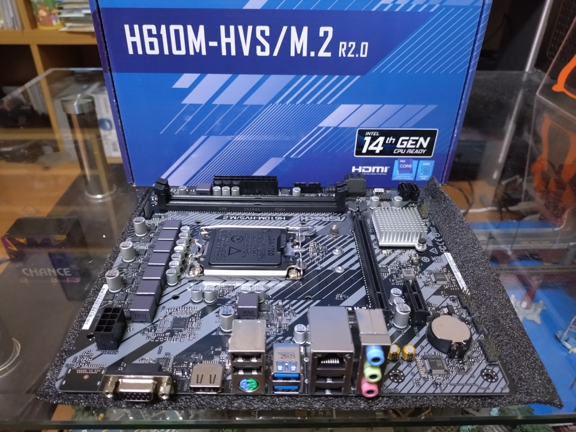 CPU 12枚　まとめ売り AMD CPU AMD Ryzen Threadripper 9970X BOX W/O cooler (32C64T4