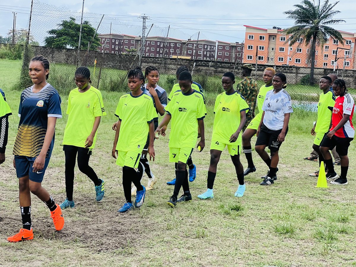 oousports_'s tweet photo. Female Team Warmup
#Nuga #nugagmes2025 #Prenuga #Teamoou https://t.co/DSh4lIEvKE