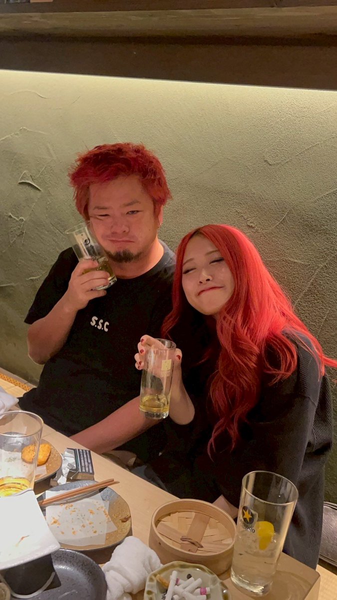 mitanmitan333's tweet photo. 2025.09.22
SHOWDOWN TOURの思い出
─────────────

2日間、ご一緒していただいたROA。
三味線といかついロックサウンドが
めちゃめちゃカッコイイバンド。

FINALの打ち上げも来てくれて
パンチの効いた頼れる兄貴たち。
とっても楽しかった。
ありがとうございました✨！！ https://t.co/RfkABl4oFr