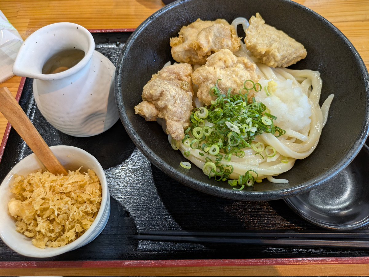 POLARIS365's tweet photo. 空海とまつばら行ったんだけど山菜ご飯美味しかった
まつばらうどん柔らか過ぎてスーパーの袋うどんかと思った
あとソファー買った https://t.co/8bSKikE1J9