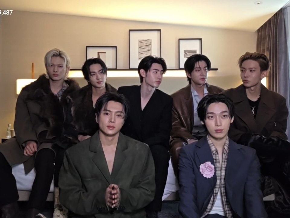mainlyjay's tweet photo. — drop the tags for the prada boys!!

THE VAMPIRES WEAR PRADA
#PRADAxENHYPEN #ENHYPENonPradaSS26 #PradaSS26 #Prada @Prada #ENHYPEN @ENHYPEN_members @ENHYPEN https://t.co/yA4es8mIii