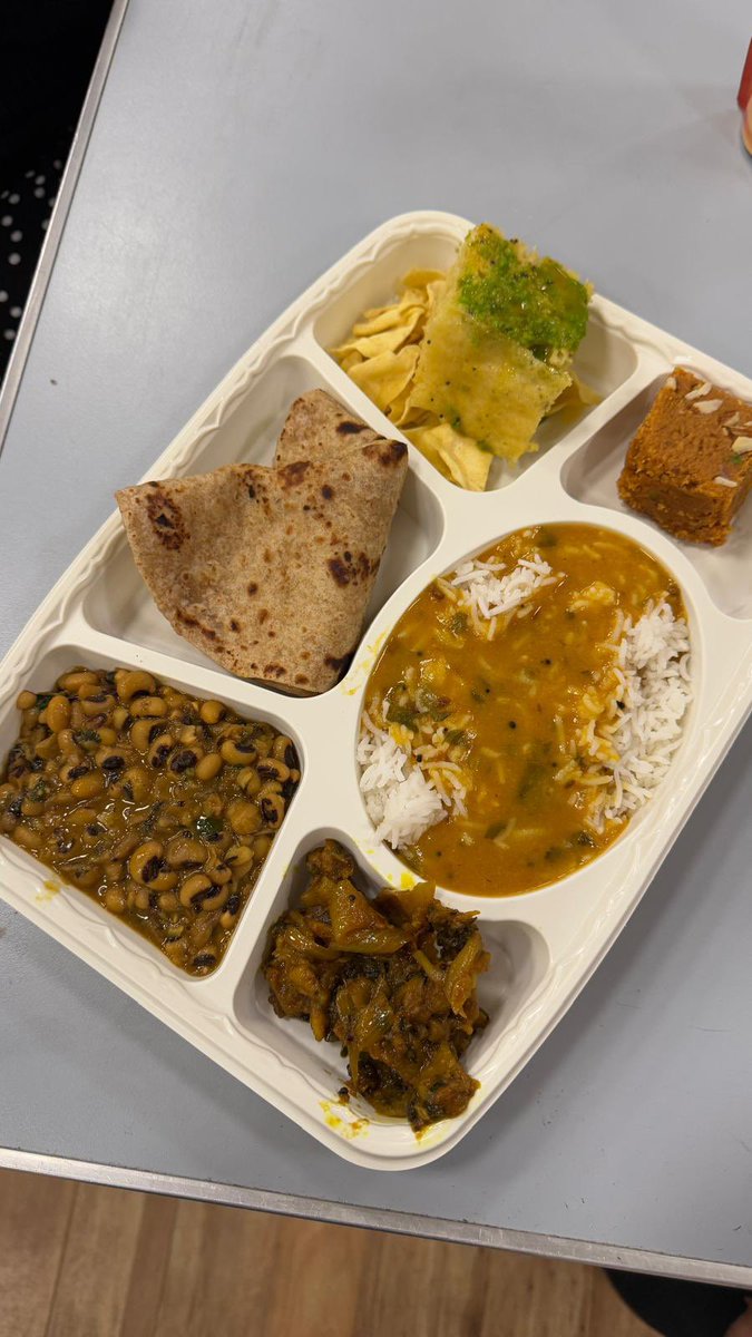 WesleyHall tweet media