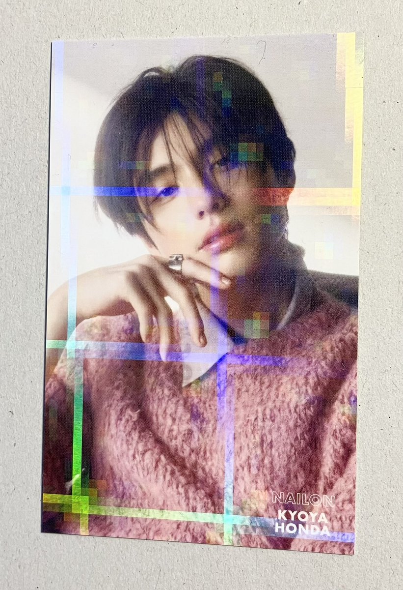 NAILON (#ネイロン)ISSUE 02』 ℕ𝔸𝕀𝕃𝕆ℕ'𝕊 𝕄𝕀ℕ𝕀 𝔾𝔸𝕃𝕃𝔼ℝ𝕐