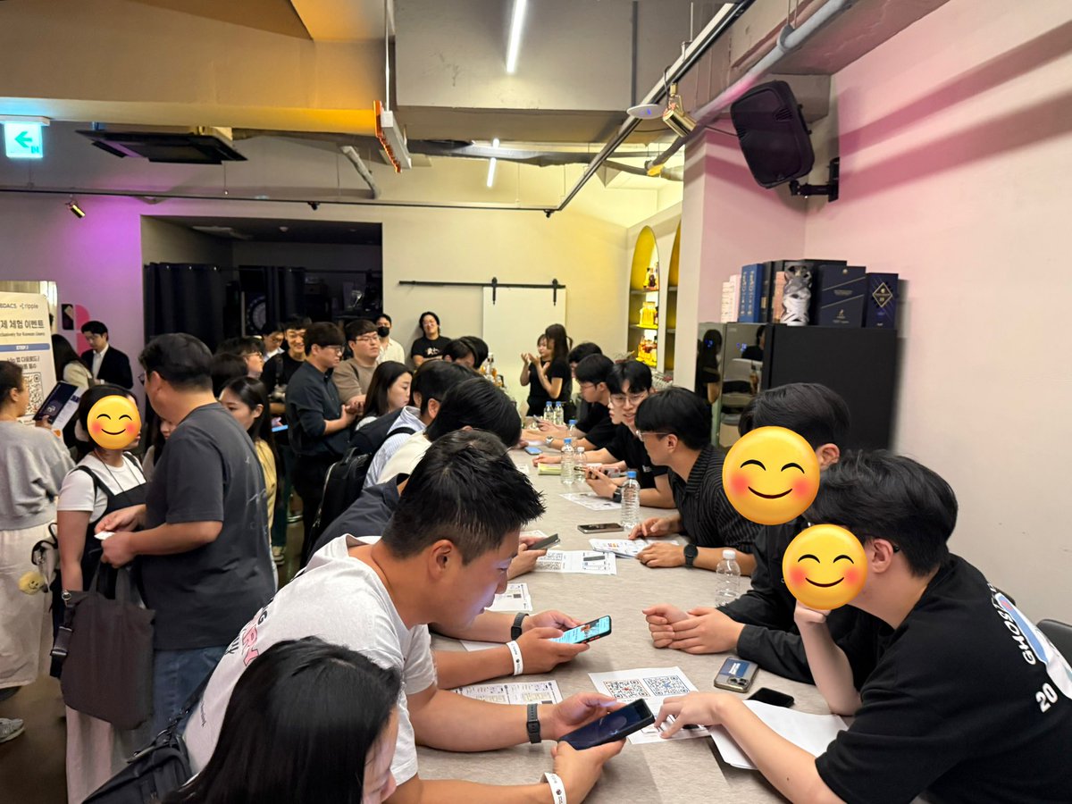 AhnLab_ABC's tweet image. ABC successfully hosted a meaningful event together with BDACS and Hecto Financial. During the event, we carried out an airdrop featuring Ripple’s stablecoin RLUSD, and our Head of Product, Jackson, delivered a speech.
We sincerely thank Ripple, BDACS, and Hecto Financial for…
