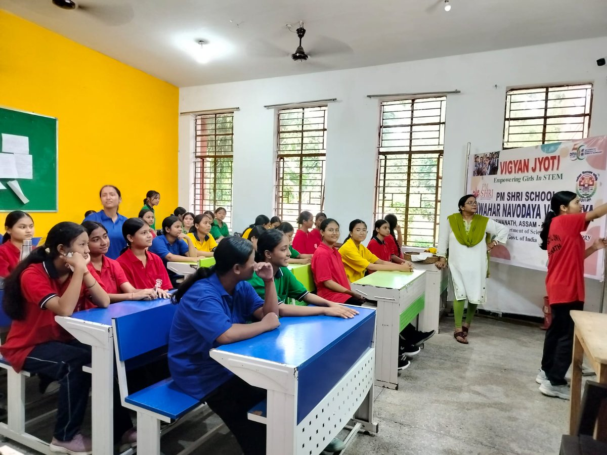 An inspiring Orientation and Students-Parents Counselling Session was held for VJ scholars of Phase-VI at #PMSHRI JNV Biswanath (Assam). Dr. Bhim Prasad Sharma (Assoc. Professor, Tezpur University), encouraged young girls to pursue their #STEM dreams. #WomenInSTEM #VigyanJyoti
