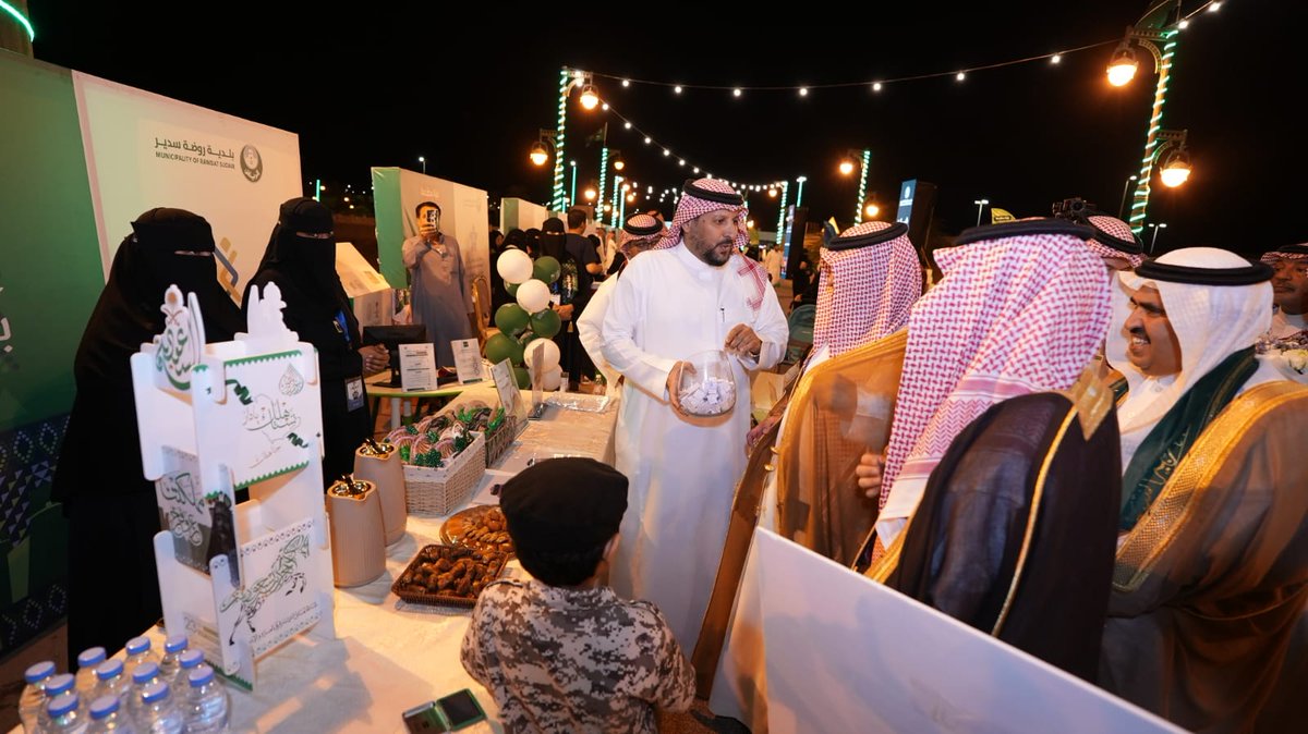 ltars's tweet image. تابع تغطية مناسبة #اليوم_الوطني_السعودي_٩٥ 
#عزنا_بطبعنا
#روضة_سدير
#سدير
#المجمعة