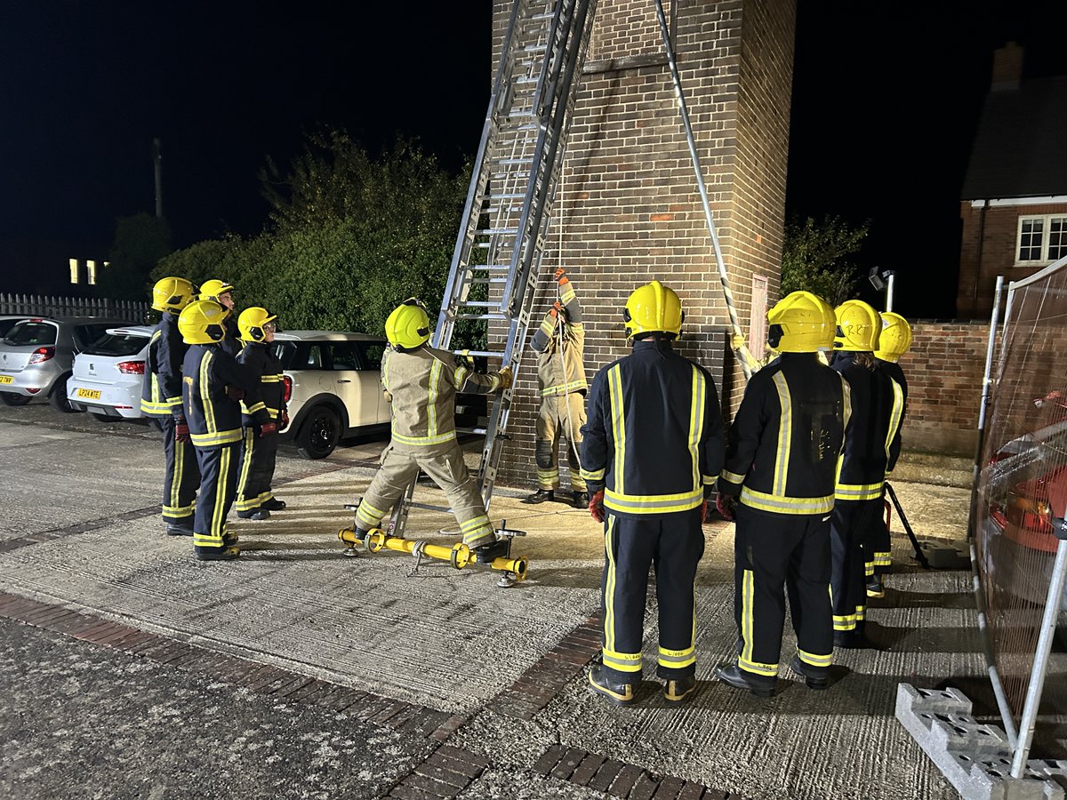 I was delighted to attend <a href="/bucksfirerescue/">Buckinghamshire Fire & Rescue Service</a> Olney Fire Station last evening when 9 potential on-call firefighters turned up for a "Have a Go" taster session. All of them were local to the Olney area, so if they proceed to enrol they will join a an already fantastic team!