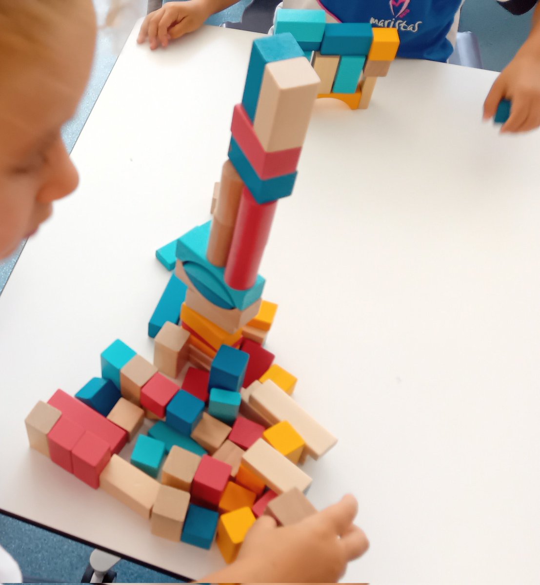 Construyendo sueños #CelebremosLaVida #ViveMaristas #másqueaulas #MaristasDeCorazón