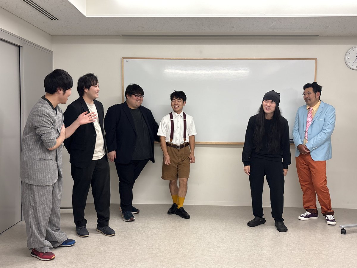 warai_battle's tweet image. 🥊9/25 ワラバトvol.6 結果発表🥊

❶位　パルマコン
❷位　かんしょう
❸位　198円

おめでとうございます🎉
エンディングも最高でした😆

次回のワラバトは
【 10/9(木)  ふらっと高円寺南】
での開催となります。
ぜひお越しください🌟
エントリーもお待ちしております‼️

#ワラバト