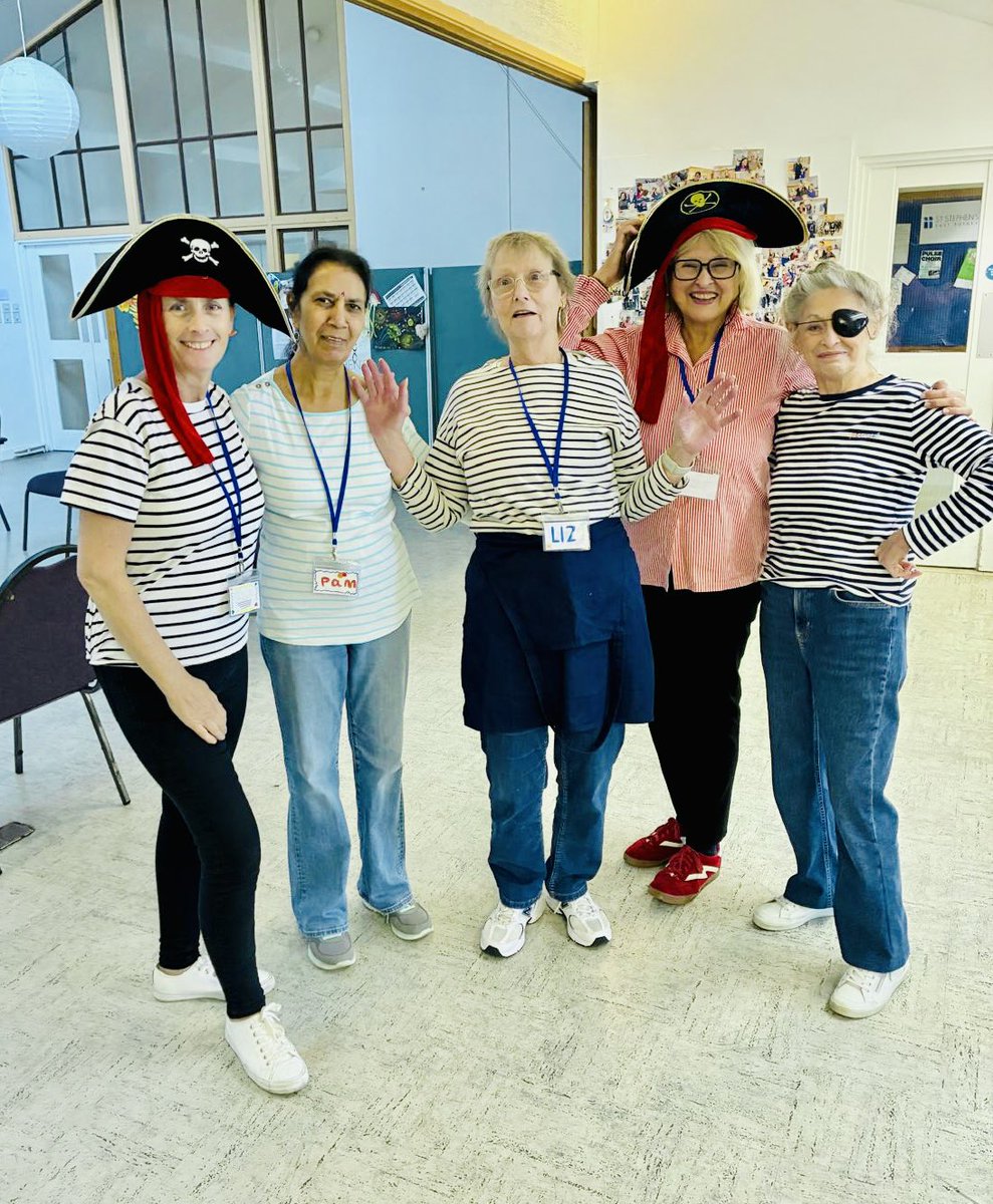 sparkleststeves's tweet image. This week it was pirate week at Sparkle..
We hunted for treasure, created pirate names and made hats!Arrrrrrrrrrrrrrrrrrrrrrrrr ☠
#grandfriends #sparkletogether #pirates