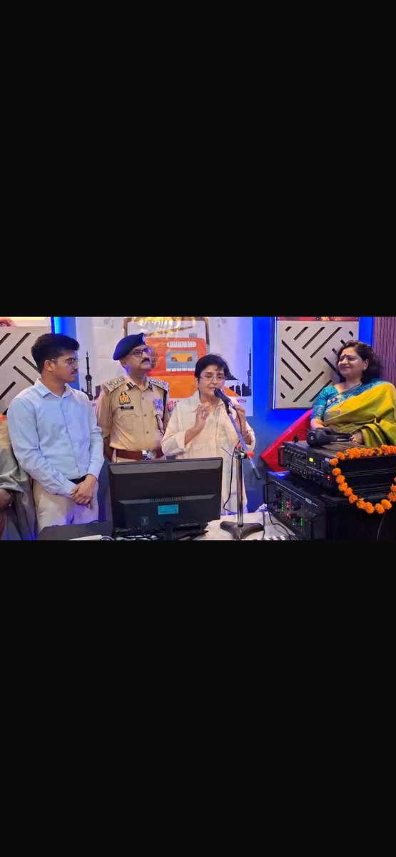 Installed 9 th radio station in UP prisons for better communication with inmates. 
With the support of #InnerWheelClub members of the Uttrakhand Region, President #PujaGoel 
This was in the presence of District Collector, SSP, DIG Prisons, SP Prisons, and Members of Inner Wheel