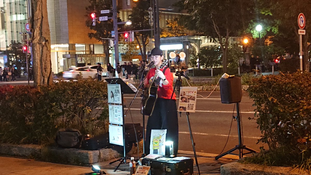 rinrinpilot's tweet image. 札幌ストリート
JUNさん
現場到着が遅れたんだけど...間に合った🙋良かった🤠
到着時 既に座るとこが無いくらい人が集まってました。
今日もありがとうございました
youtube.com/@JunSapporo
@Jun_006 
lit.link/teamJUNfficial…