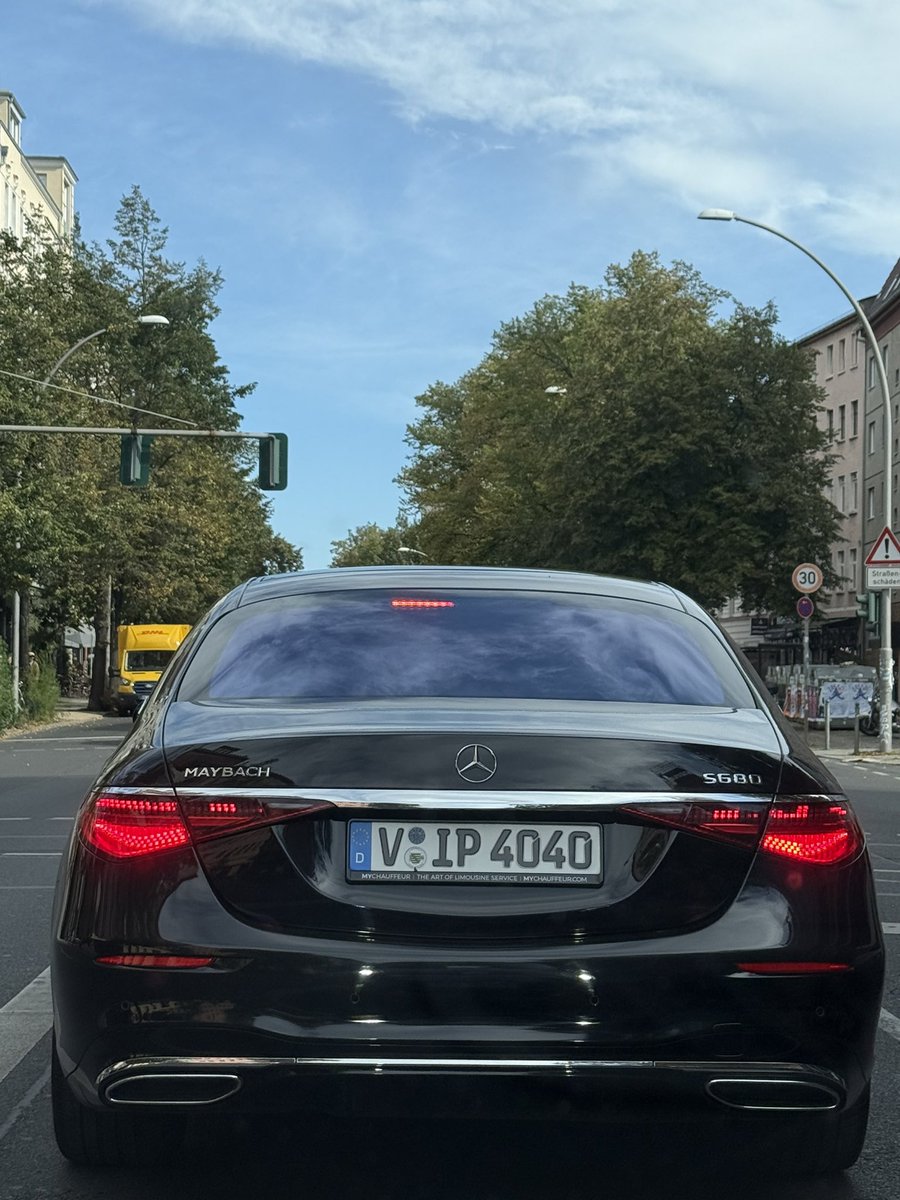 Kai Diekmann tweet media