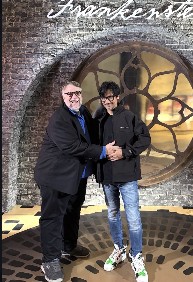 So happy to hear Hideo Kojima is expecting a baby from Guillermo Del Toro… truly beautiful news 🥹