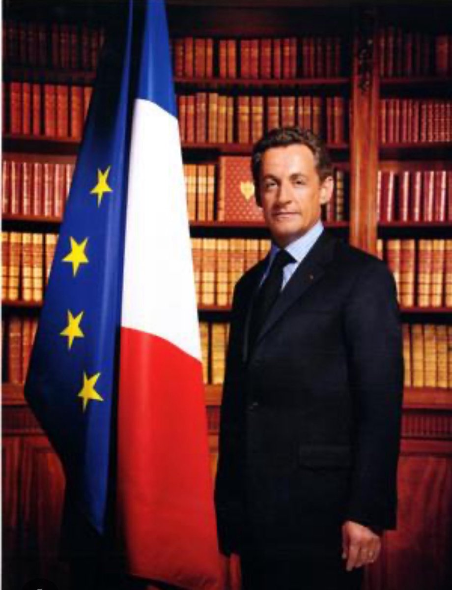 RomainGary509's tweet photo. La haine des juges rouges si cléments avec les socialistes et la racaille ! #Sarkozy https://t.co/2l7fDn1wVL