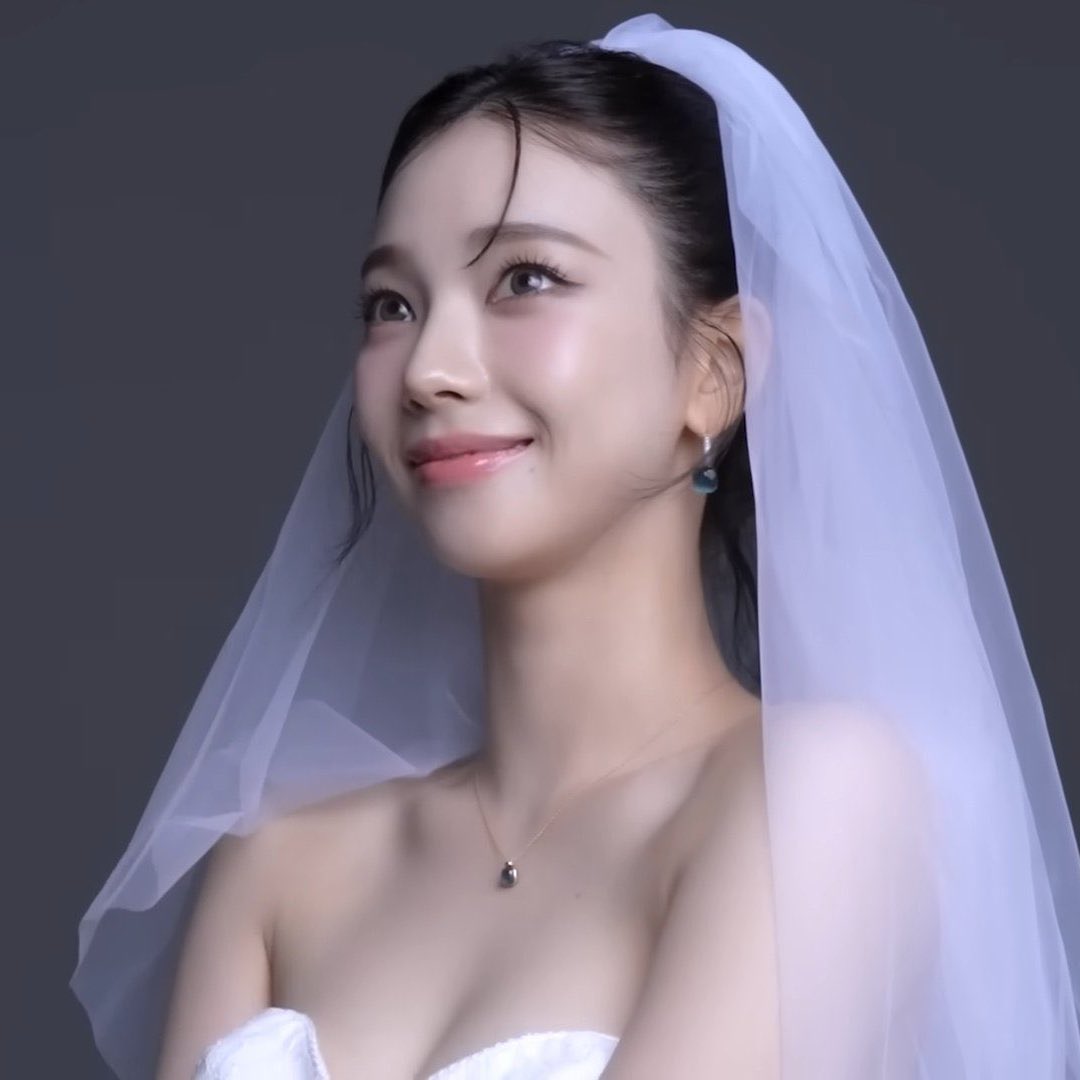 ฝันของใครหลาย ๆ คน

KARINA AT PRADA SS26 
#KarinaxPradaSS26