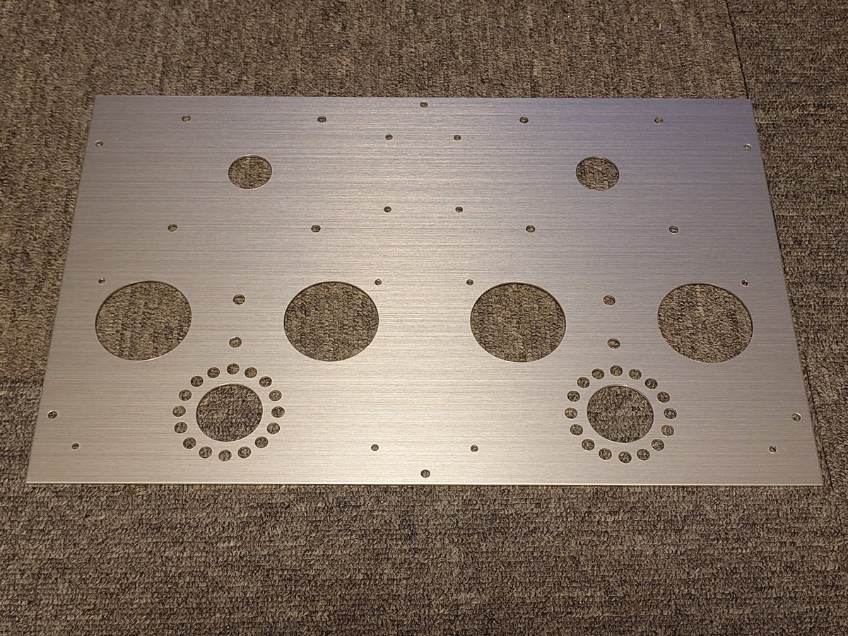 穴開しました。もう二度とやりたくない(n回目)