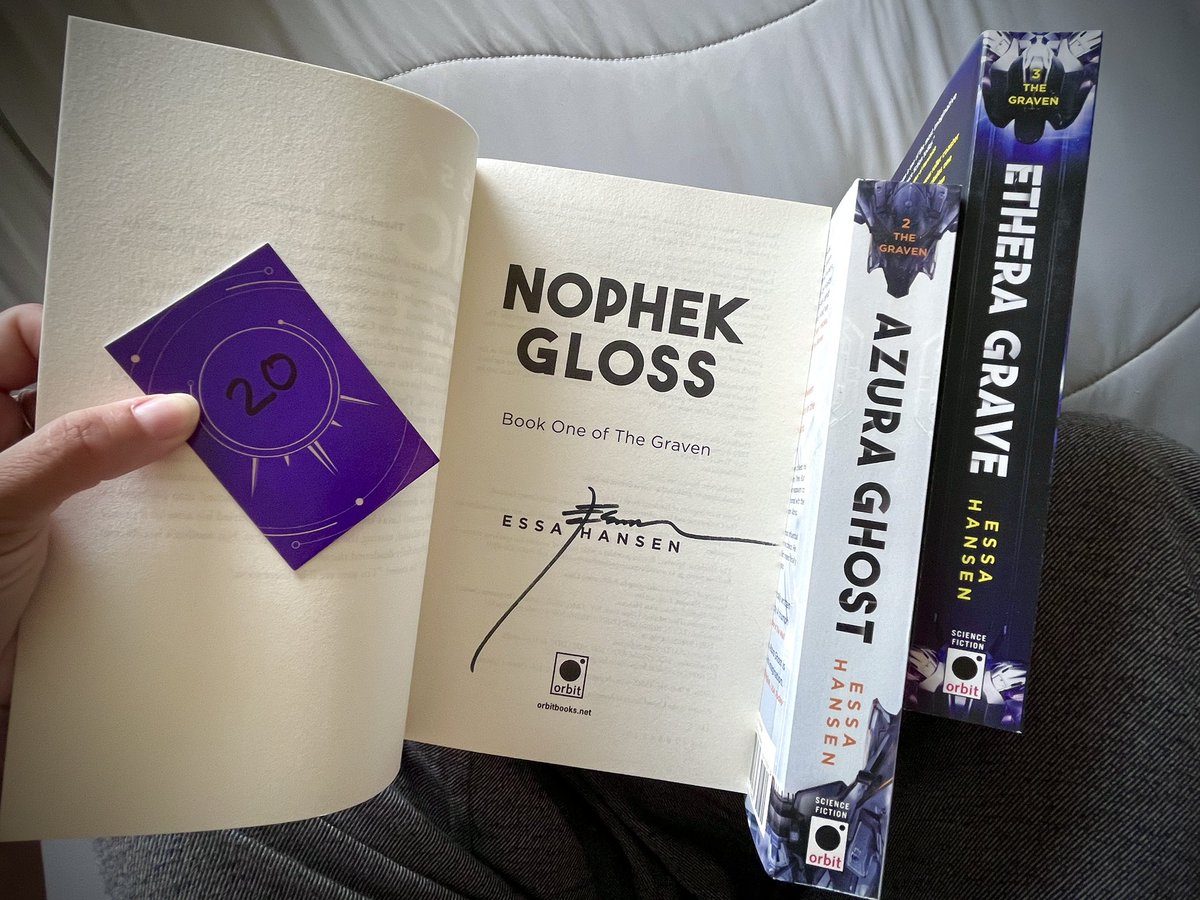 Grimdark Magazine tweet media