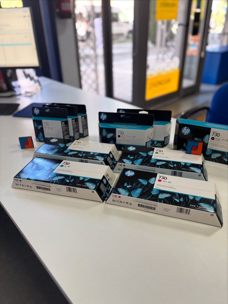 robertolapena's tweet image. Encargos especiales que hacen mis clientes para sus #plotters 👌
Nuevos consumibles #hp no lleva pocos precisamente 😅