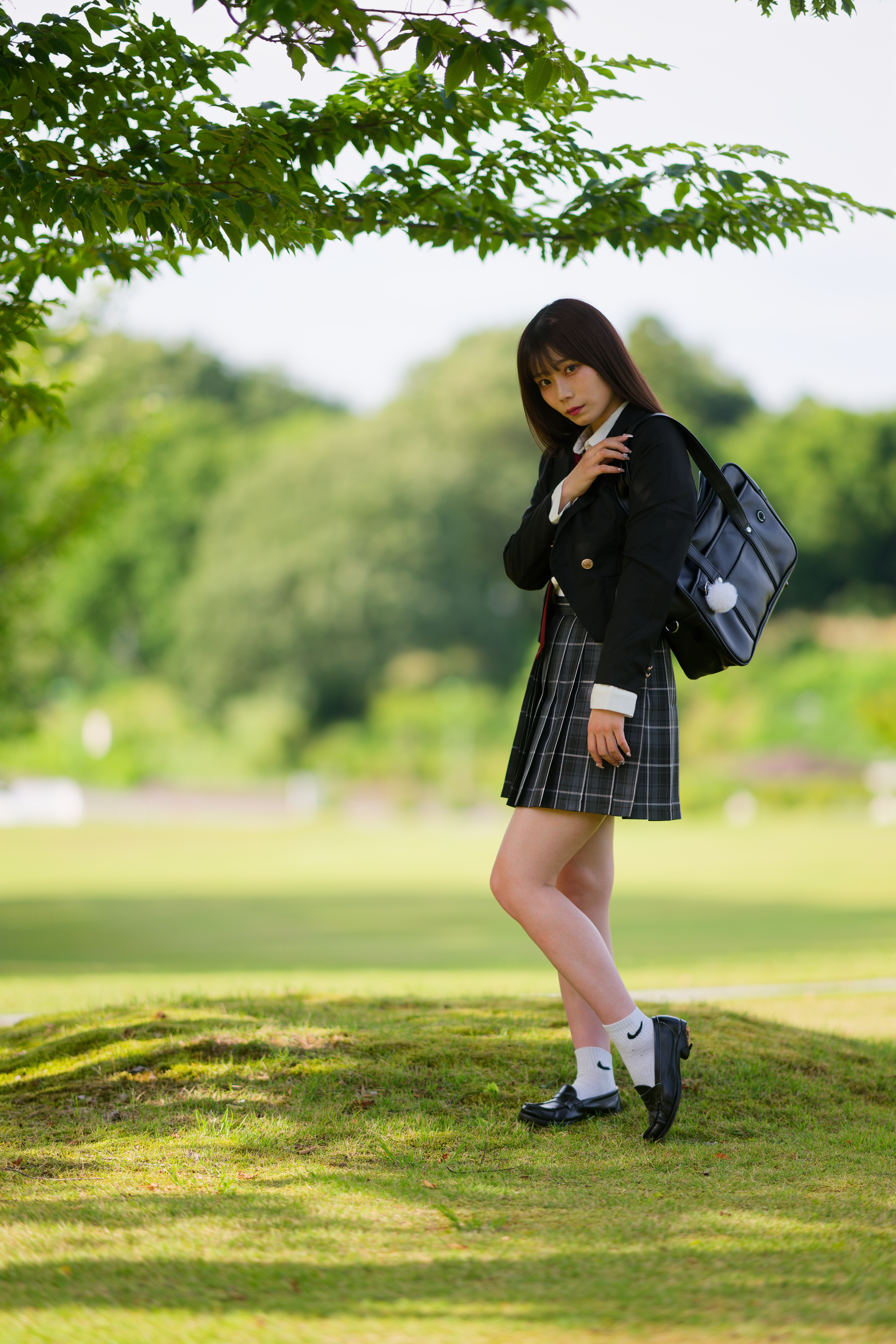 りんごページ 東京都写真美術館｜収蔵品検索