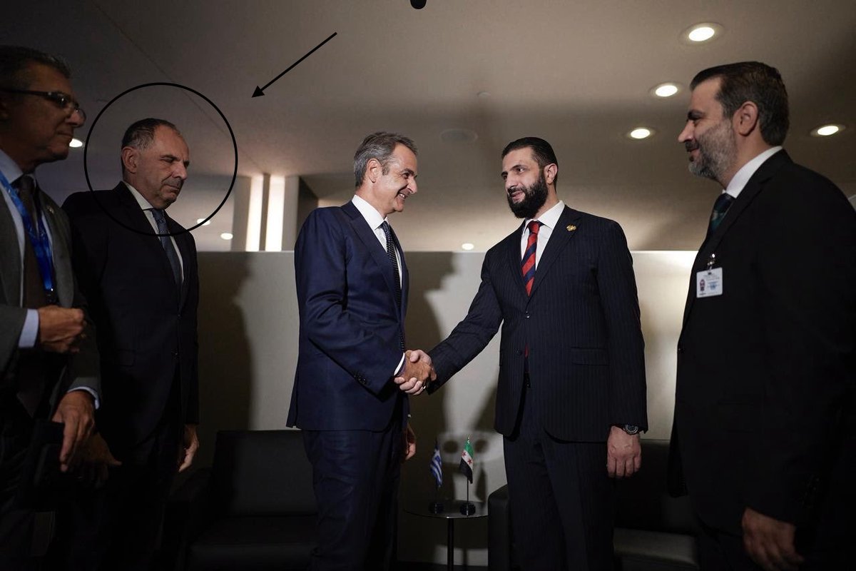 Λίγο πριν τον αποκεφαλισμό !