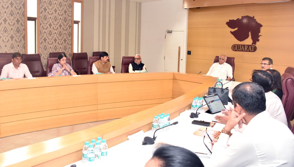 CMOGuj tweet picture