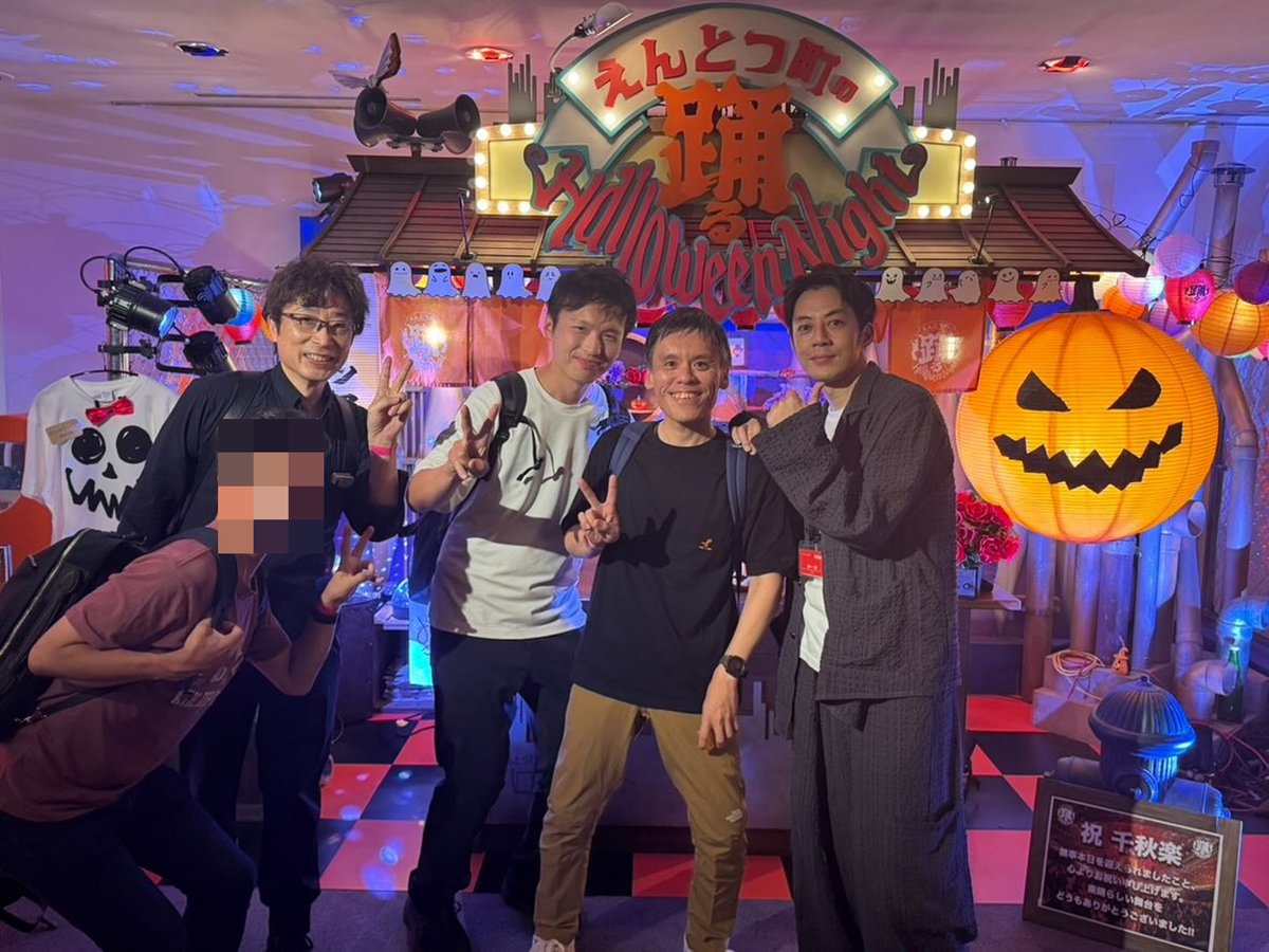 【恐竜印の「印」】
恐竜印と言いつつ、フランクフルトに刻印があるわけではなく、ポップコーンのケースに恐竜が描かれているわけでもありません💦
何の印もないのが恐竜印😁

そのことを西野さんがstand.fm(スタエフ)しゃべってくださってます🥰