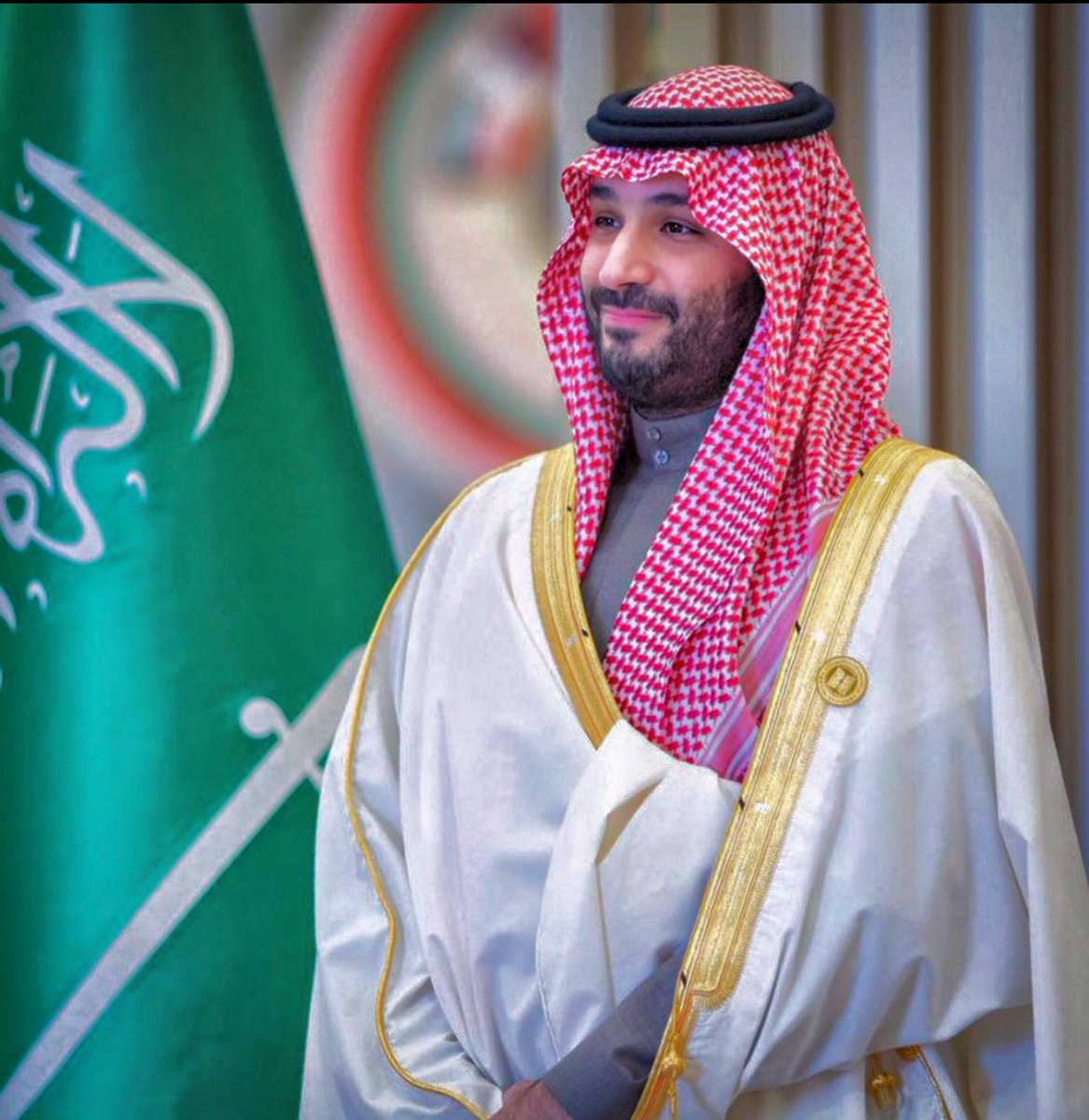 Adhwan's tweet image. خبر عظيم للشباب السعودي ، لأصحاب المشاريع التي أغلقت بسبب جشع ملاك العقارات برفع الإيجارات الجنونية سنويا.

توجيه ولي العهد الأمير محمد بن سلمان بمنع زيادة الإيجارات التجارية والسكنية ل ٥ سنوات أمر مبهج. كثير من المشاريع الناشئة أغلقت بسبب الزيادات الصاروخية !