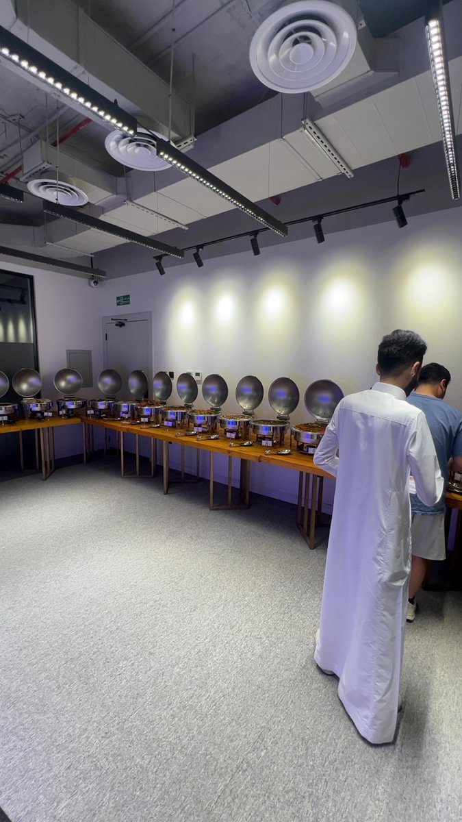 في GFS Express، توحّدنا اليوم للاحتفال باليوم الوطني السعودي 🇸🇦، مجددين فخرنا بانتمائنا لهذا الوطن العظيم، واعتزازنا بمسيرة نهضته الطموحة ورؤيته الملهمة.
كل عام وبلادنا آمنة مزدهرة، وكل عام ونحن نساهم في خدمة هذا الوطن الغالي.

At GFS Express, we came together today to celebrate