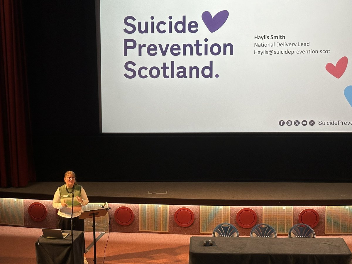 Ross_in_Orkney's tweet image. Great to see @haylismac, Scotland’s @SuicidePrevScot National Development &amp;amp; Delivery Lead in Kirkwall today. Haylis was the opening key note speaker at the first #Orkney Suicide Prevention Event. #CreatingHopeTogether